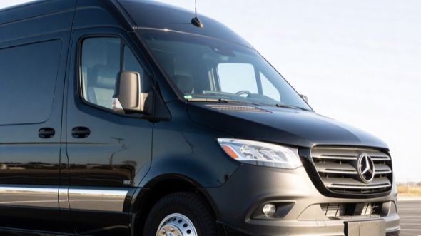 20 passenger sprinter van lincoln