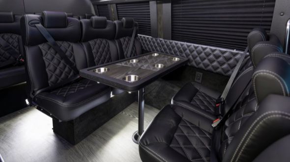 lincoln 10 passenger sprinter van interior