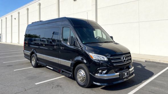 lincoln corporate sprinter van service