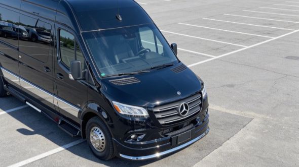 lincoln sporting event sprinter van rental