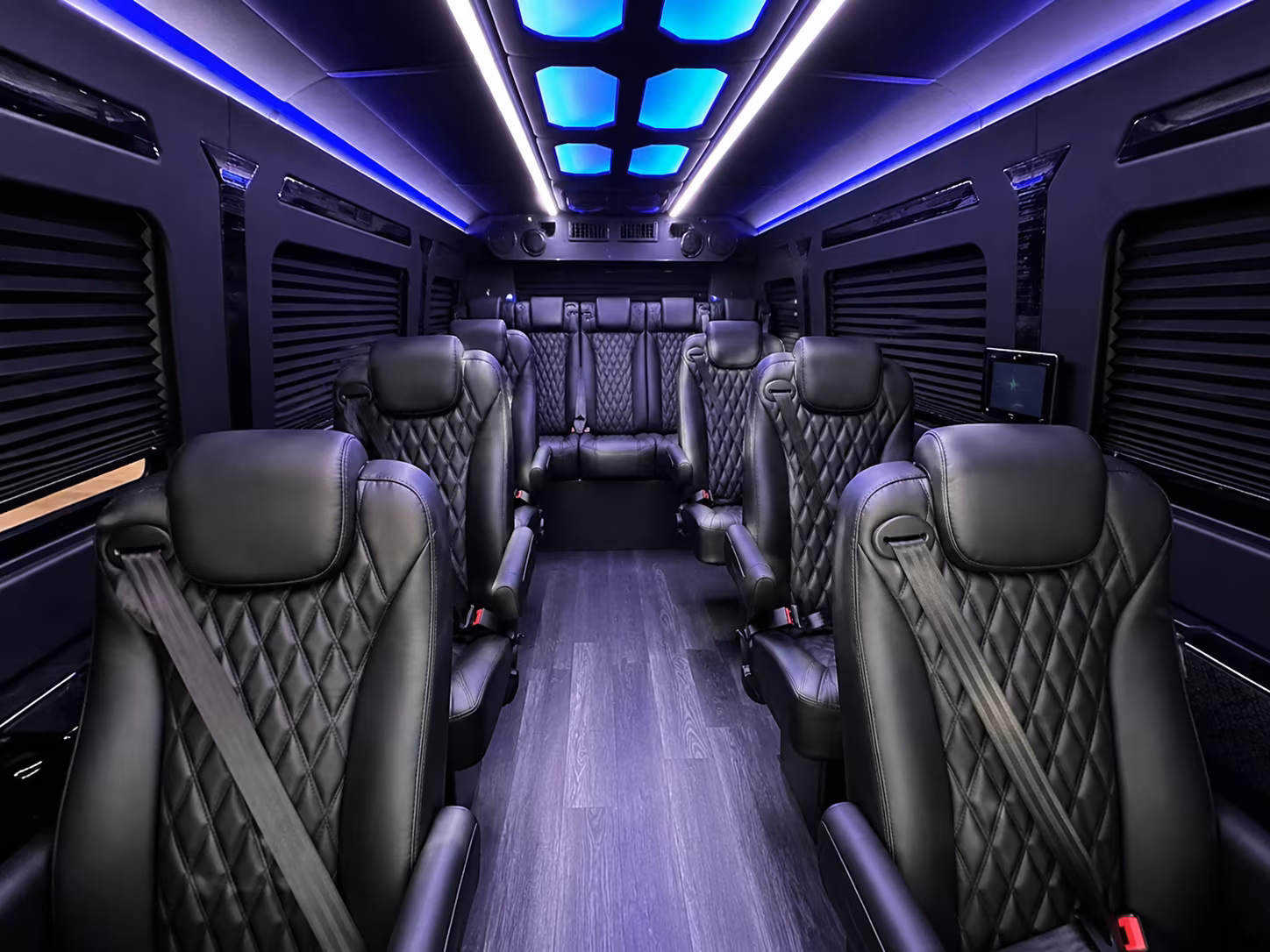 conference and convention sprinter van shuttles in lincoln nebraska