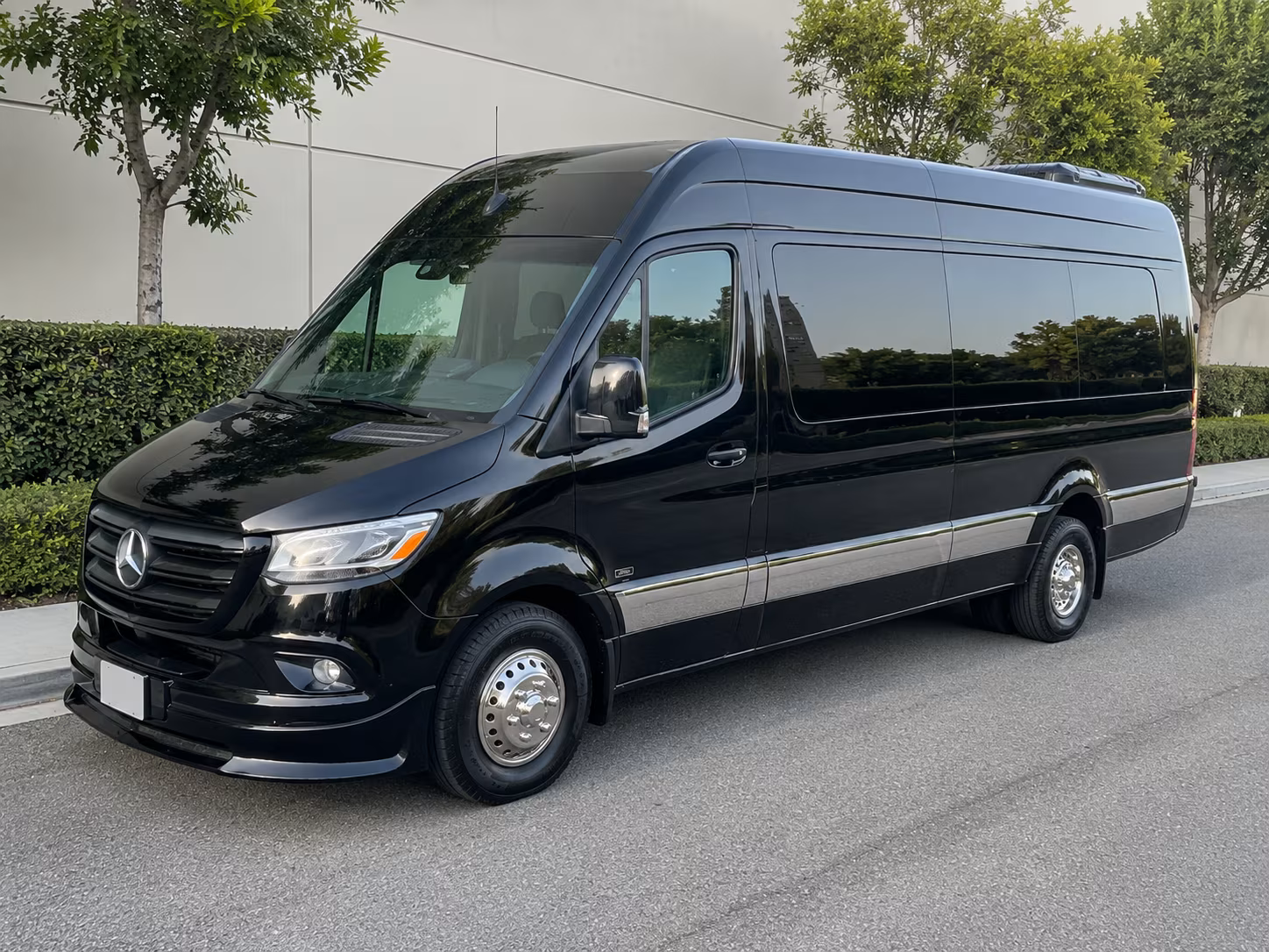 lincoln 20 passenger sprinter van