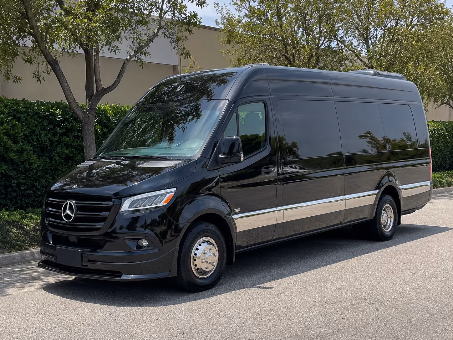 lincoln sprinter van booking step 1