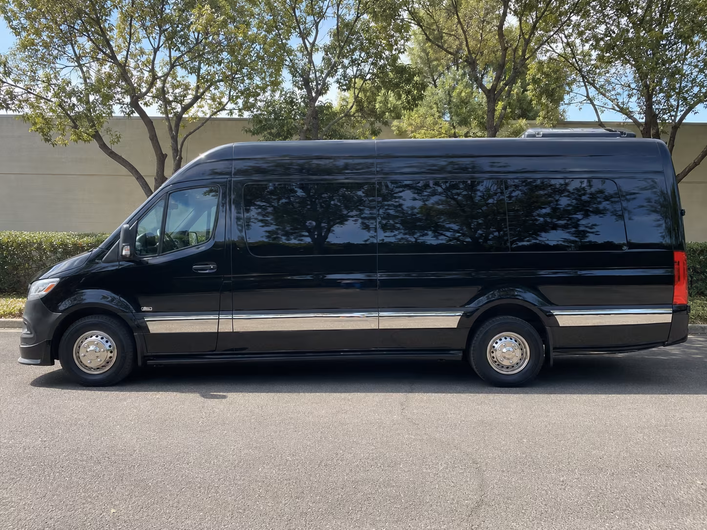 the easy way to compare lincoln buses